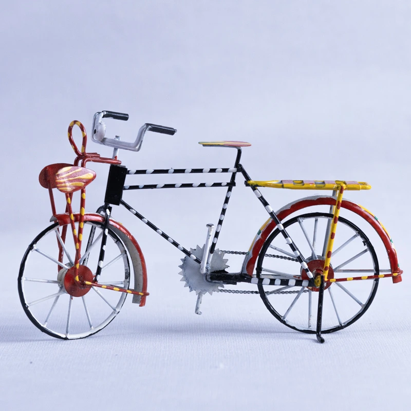 Metal Cycle Miniature Showpiece